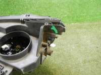 Битая Фара правая Peugeot 3008 2 (2016-2020) галоген