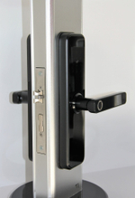 Умный замок SafeEnvir SF-X2-TUYA (black)  на двери