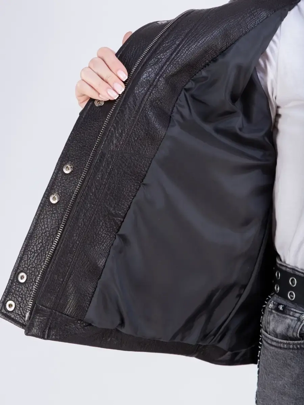 Куртка женская кожаная оверсайз