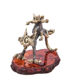 Народные промыслы AM-4124 Фигурка «Кот и мышь Всадник» (латунь, янтарь)