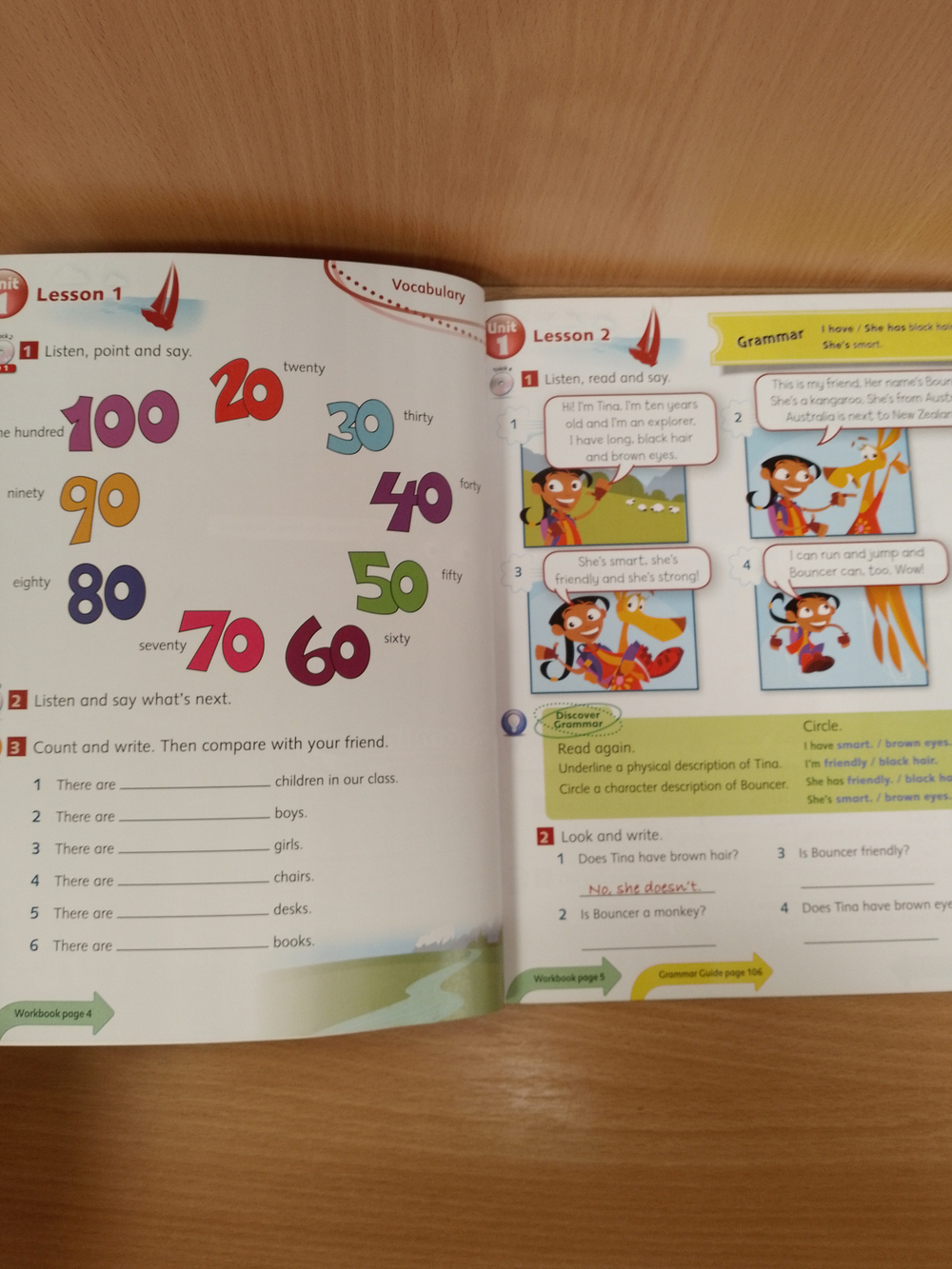 Next Move British English Level 4 Student's Book Pack (+DVD-ROM)