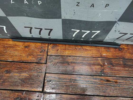 Уплотнитель стекла двери задней левой Polo 5 Sedan 10-20 Б/У Оригинал 6RU839479