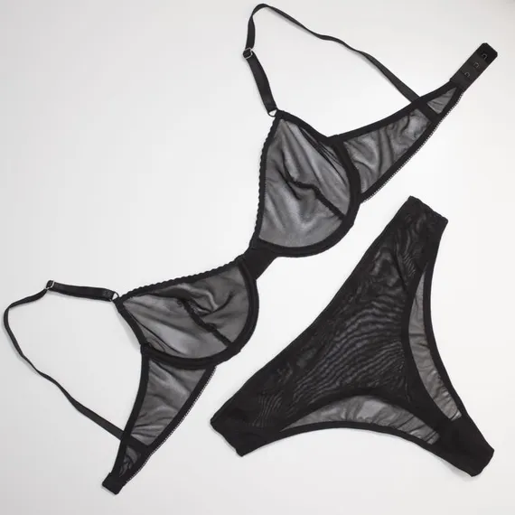 Набор Isetta черный (сетка Латвия)