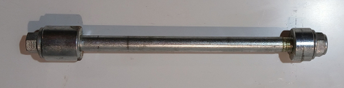 Ось заднего колеса с втулками Мопед Motoland Альфа RX 7