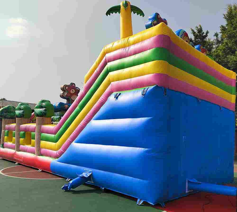 Коммерческий батут "Мишки и дети" 10*5*5 м