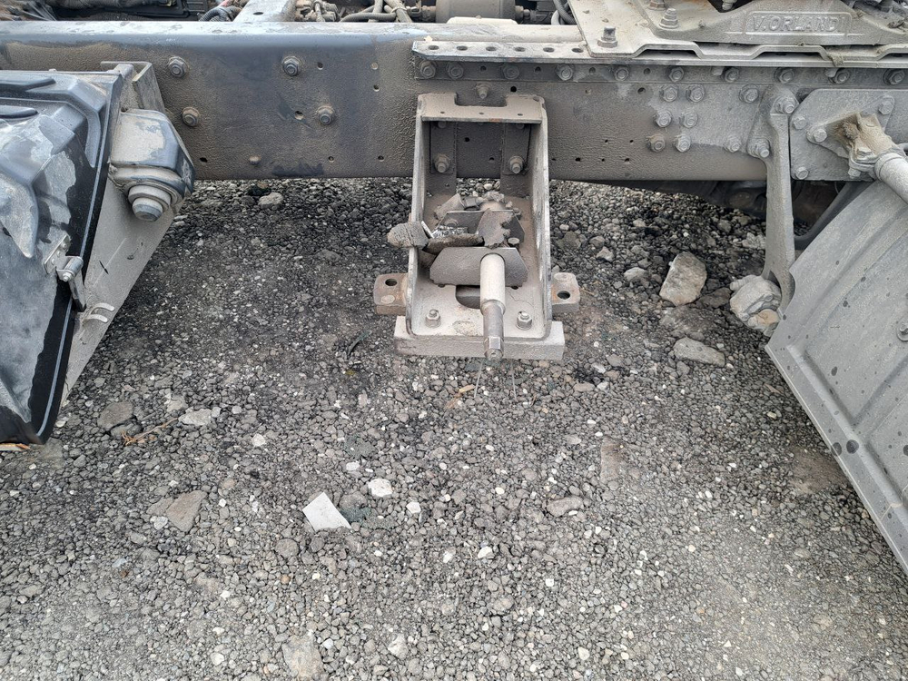 КамАЗ 5490 4x2 Седельный тягач 5490-036-87 (Дизельный, 12,0 л, 401 л.с., МТ)