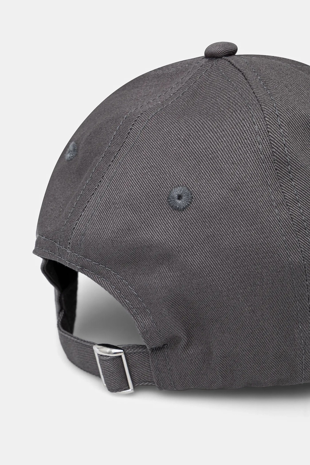 Кепка женская GUESS