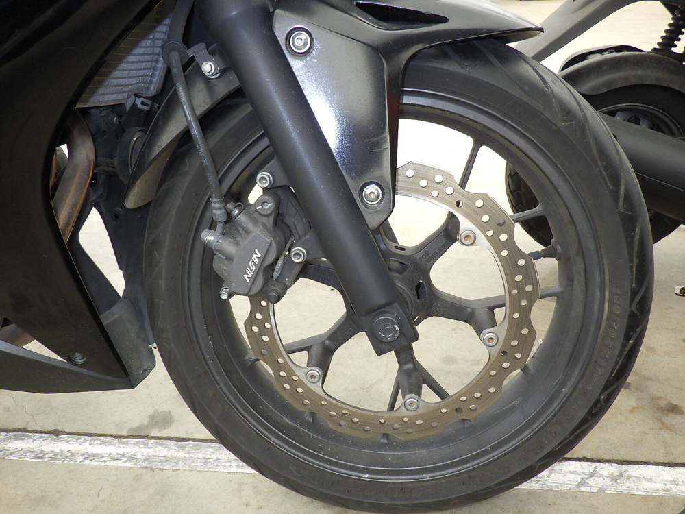 Honda CBR400 R