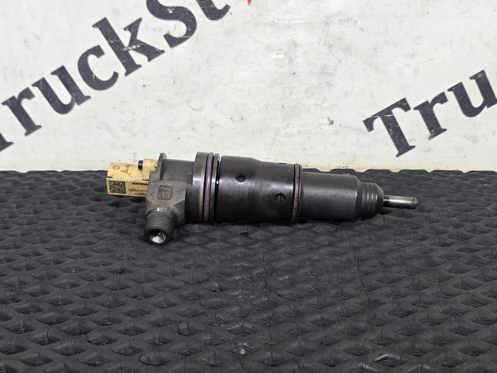 Форсунка топливная 2016г.