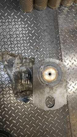 Палец 424-70-11950