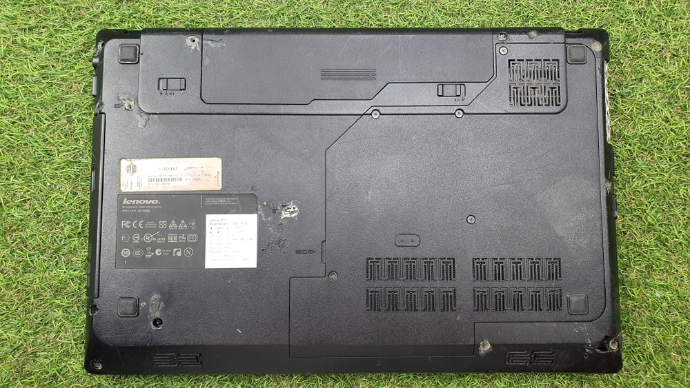 Ноутбук Lenovo Pentium/4 Gb