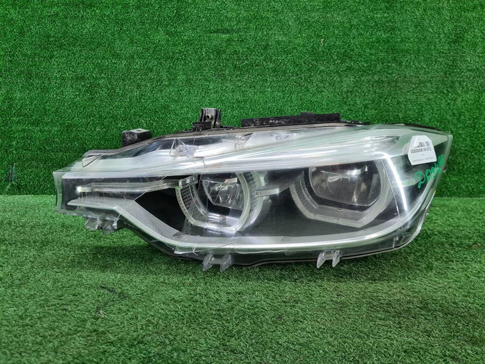 Фара левая BMW 3er F30 (2015-2020) LED