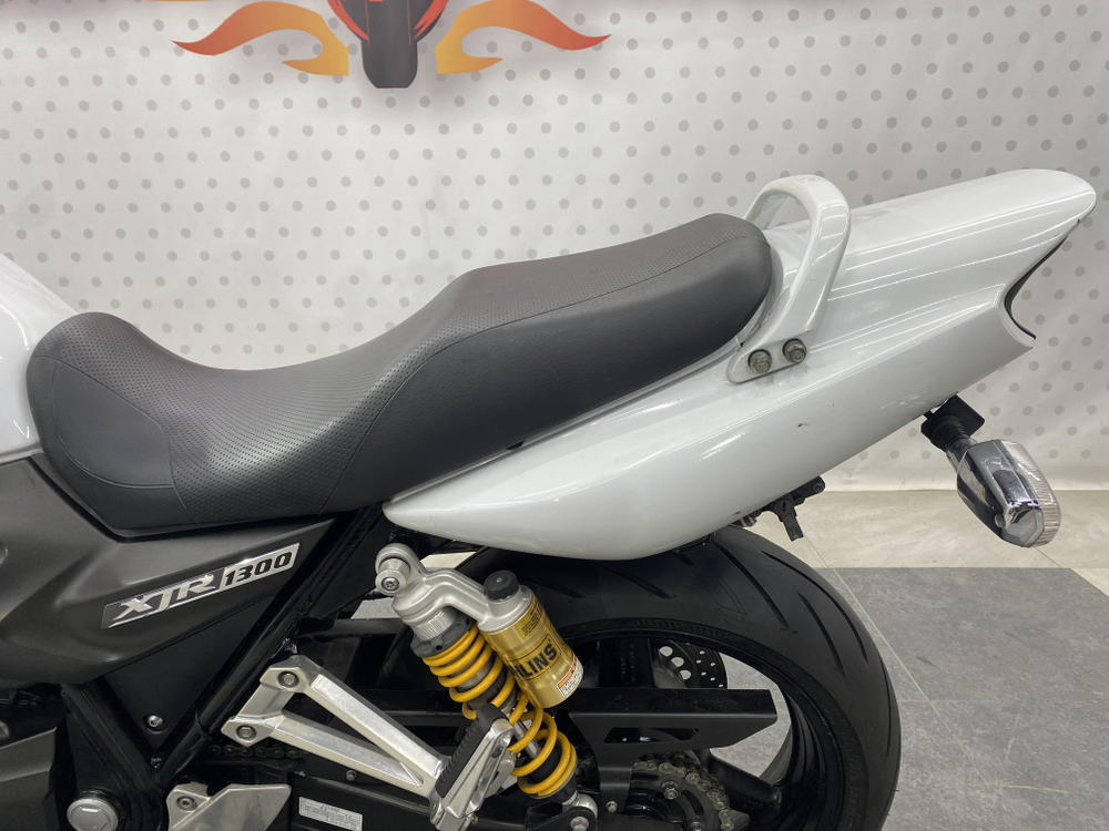 Yamaha XJR1300 , 2011