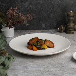 Тарелка d 31 см без борта белая фарфор P.L. Proff Cuisine [3]