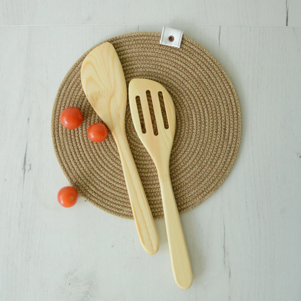 Лопатка деревянная для кухни