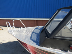 Катер-лодка алюминиевая WELLBOAT 45i