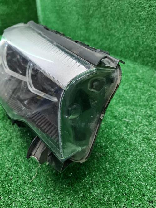 Битая Фара правая BMW 5er G30 (2017-2020) LED