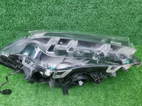 Фара правая Toyota RAV4 5 XA50 (2018-н.в.) LED