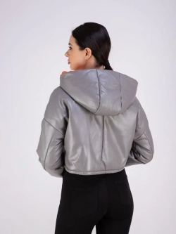 Куртка кожаная короткая утепленная с капюшоном демисезон