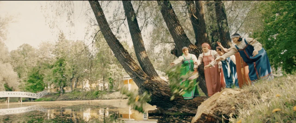 Кружка большая фарфоровая без ручки с цитатами А.С. Пушкина на бересте. Пушкин - наше всё.