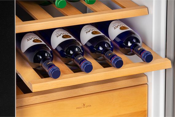 Холодильник HIBERG i-RFS 750G B