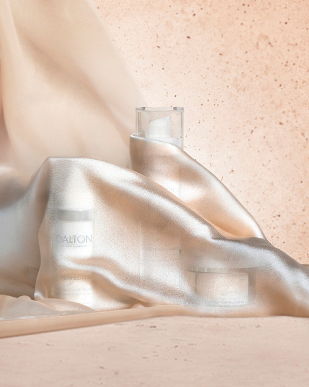 Dalton Дневной защитный крем против пигментных пятен - Anti-Pigmentation Whitening Day Cream SPF, 50 мл