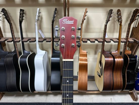 Комплект 12в1 акустическая гитара Belucci BC4020 N