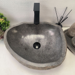 Раковина из речного камня RS-63667 (48*38*15) 0122