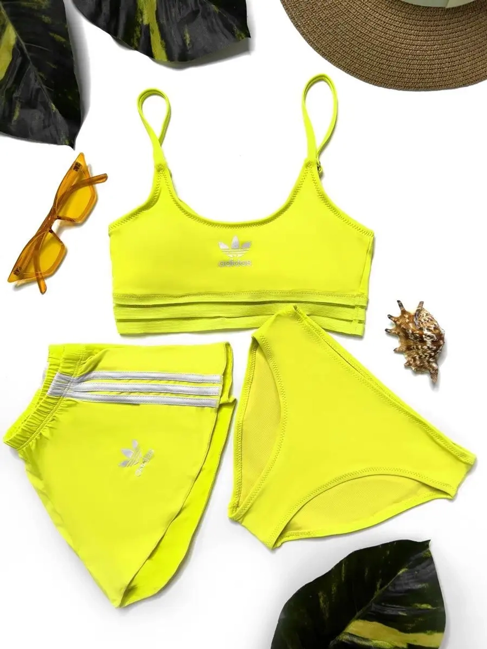 купальник раздельный 3 в 1 с шортами спортивный Adidas