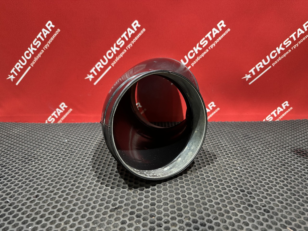 Патрубок воздушного фильтра