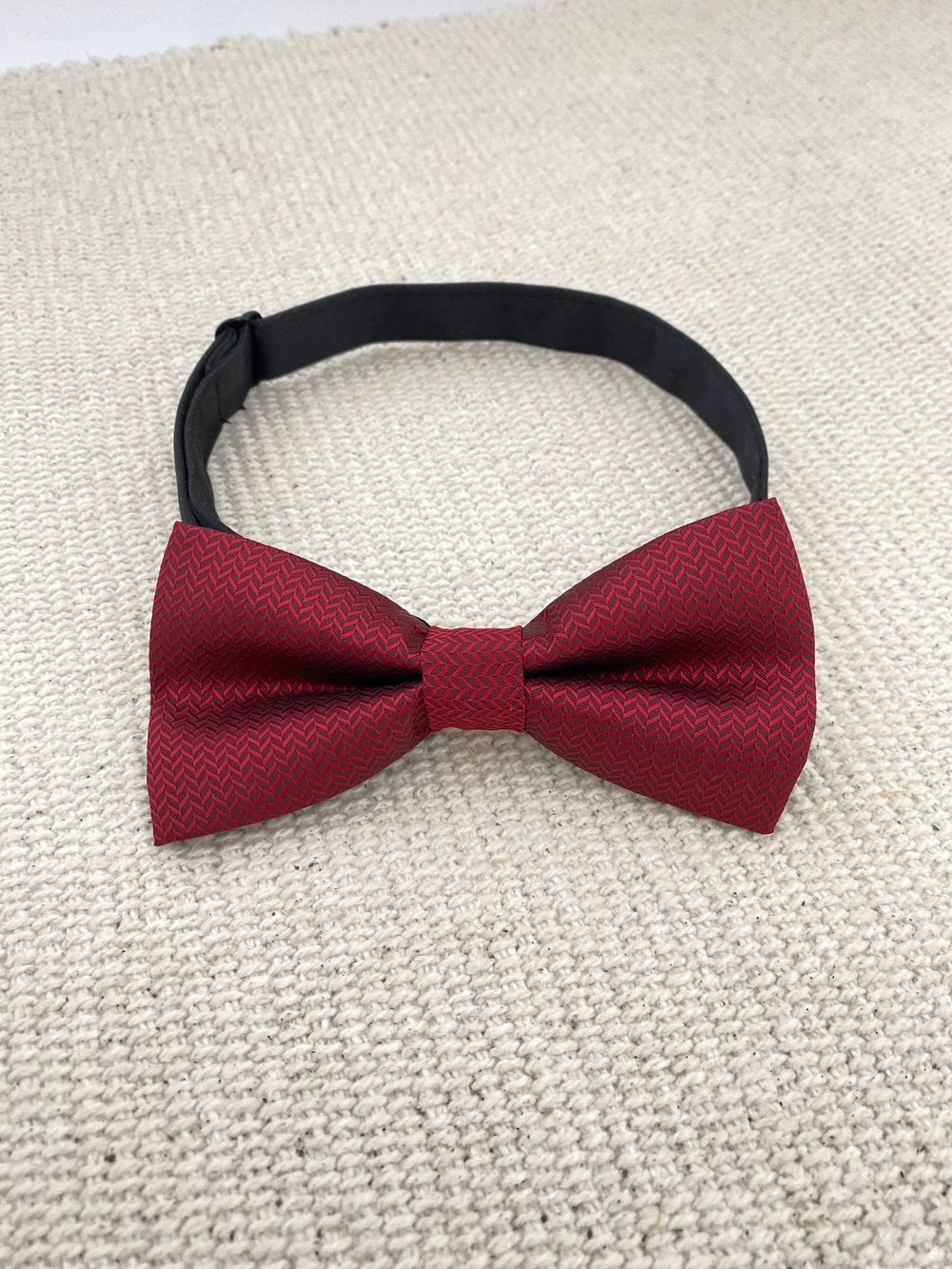 Галстук-бабочка (бордовая)