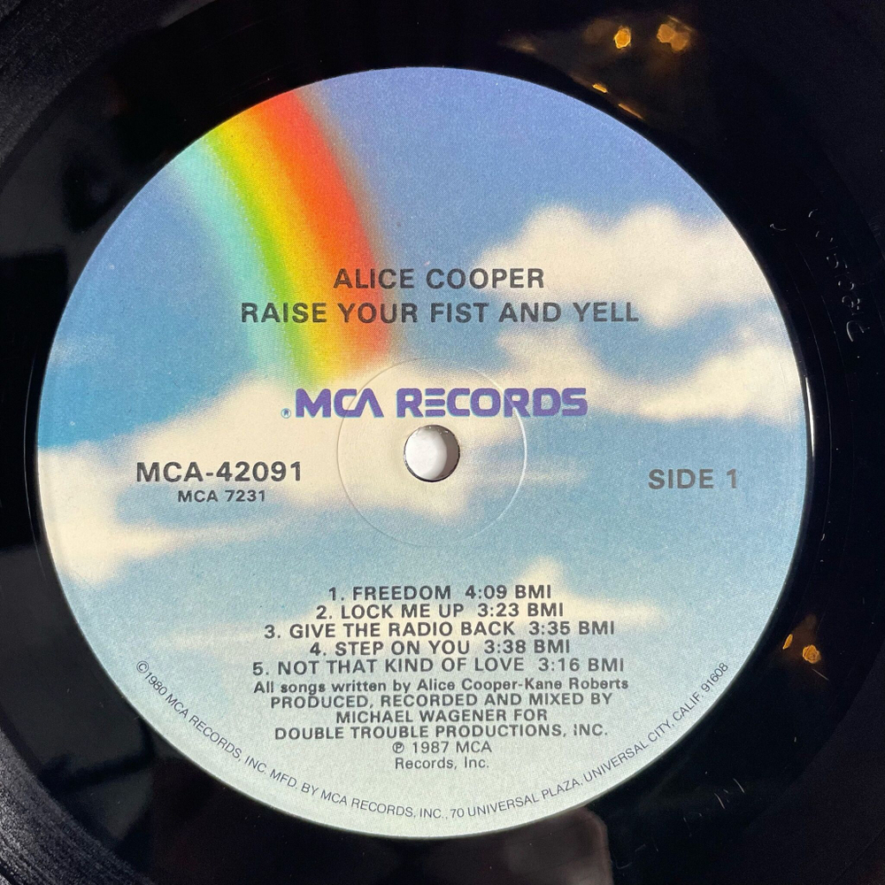 Винтажная виниловая пластинка LP Alice Cooper Raise Your Fist And Yell (USA 1987)