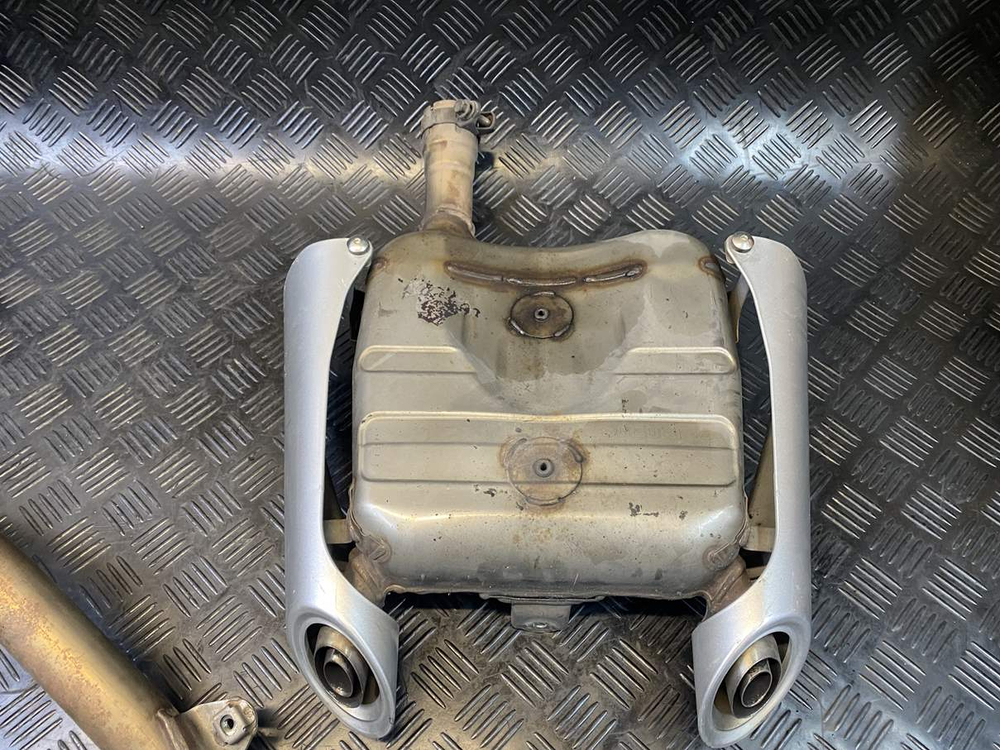 Глушитель Suzuki GSR400 (GK7DA)