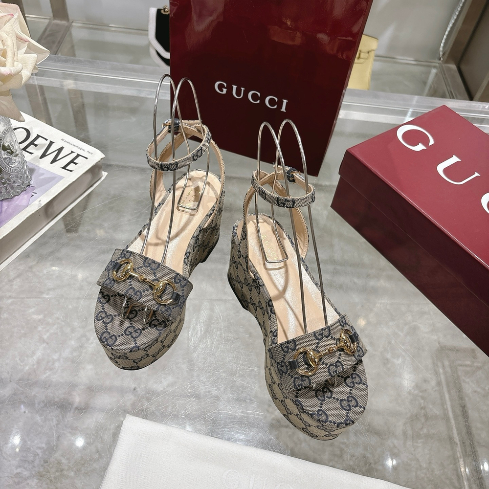 Gucci Horsebit Flatform Sandal