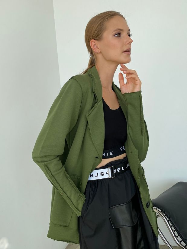 DEF78224-2A98-4FE6-B22A-B232D6B183F7