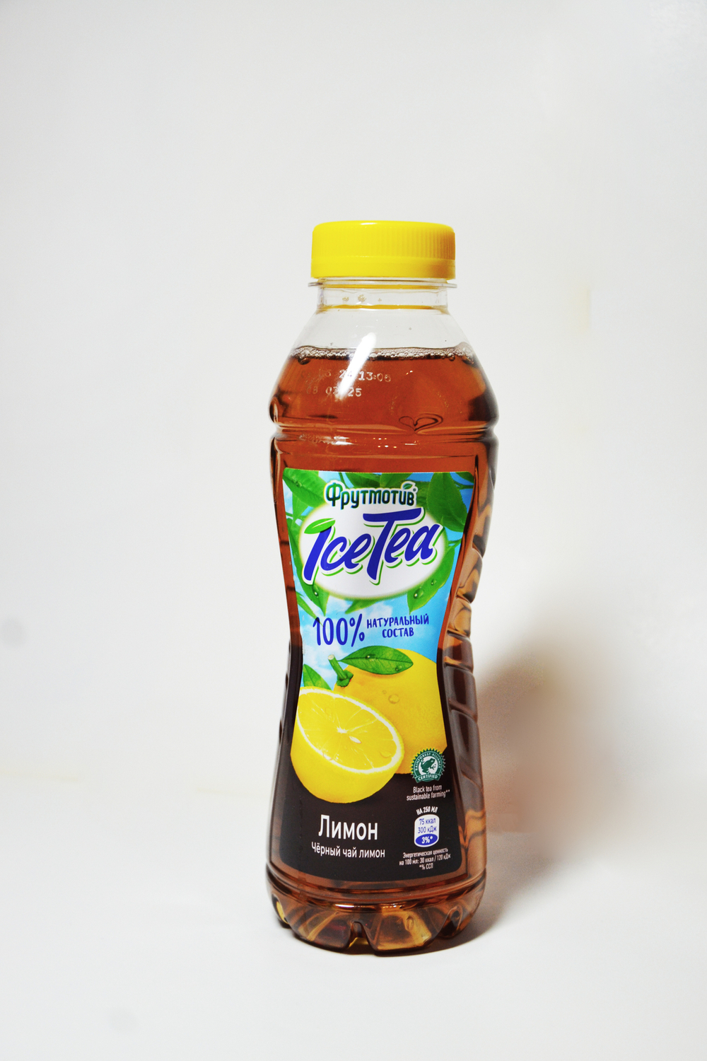 Напиток сокосодержащий ФРУТМОТИВ Ice Tea Черный чай Лимон, 1.5 л.