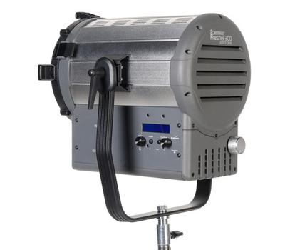Осветитель GreenBean Fresnel 300 LED X3 Bi-color DMX, светодиодный, 300 Вт, 2800-6500К