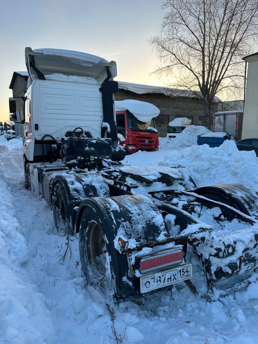 КамАЗ 65206 6x4 Седельный тягач 65206-T5 (Дизельный, 12,0 л, 428 л.с., МТ)