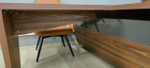 Стол руководителя с опорной тумбой CORNER