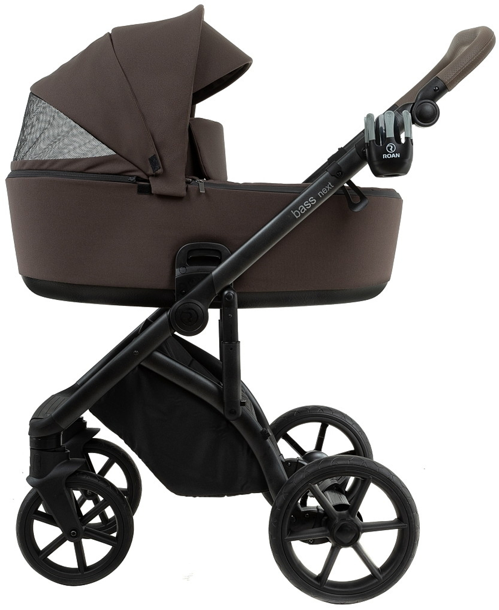 Детская коляска Roan Bass Next 2.0 2 в 1 BSN/44/2 Turkish Coffe/Black/руч.Cappuccino
