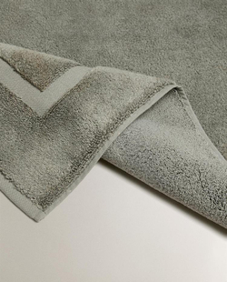 ZARA HOME КОВРИК ДЛЯ ВАННОЙ ИЗ МЯГКОЙ ТКАНИ, ЗЕЛЕНЫЙ