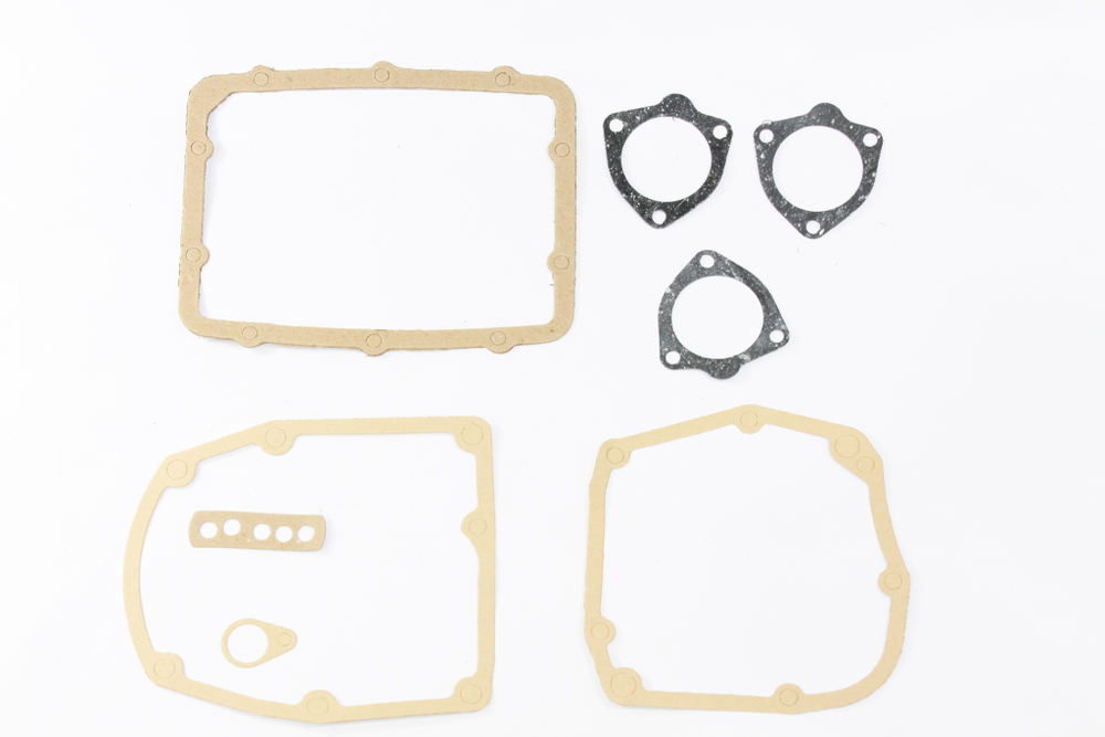 Набор прокладок КПП ВАЗ 2101-2107 (4 ст.) паронит, картон (6 наим.)  Москва ( ОЕ 2101-170РКМ4 )