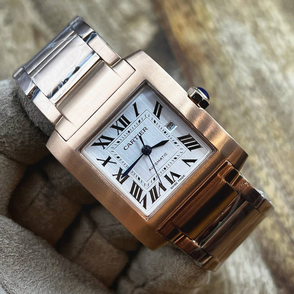 Часы Cartier