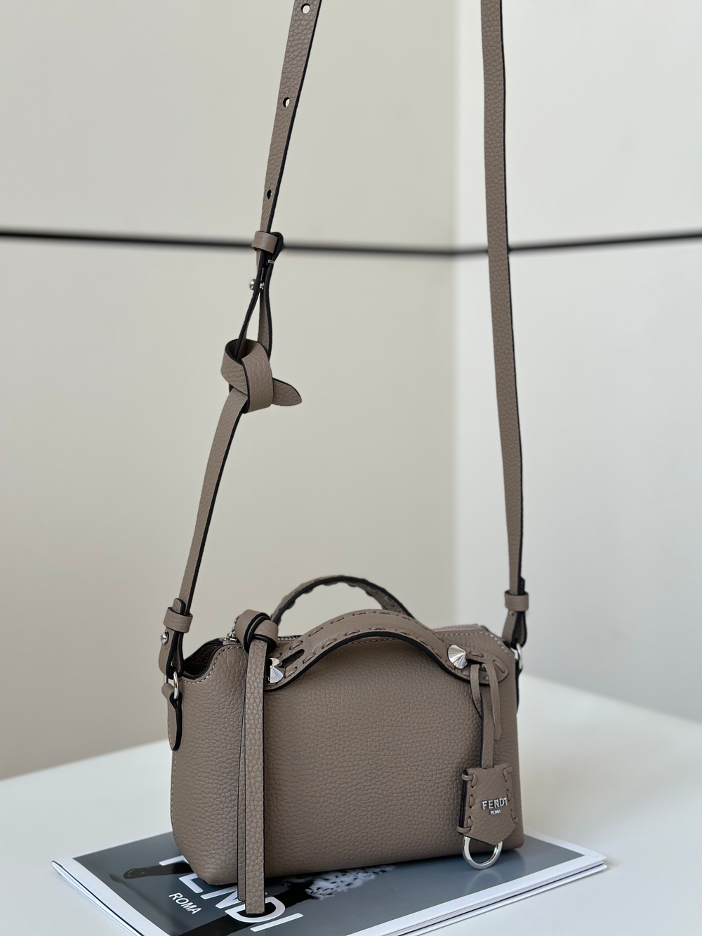 Fendi By The Way Selleria Mini 20 cm