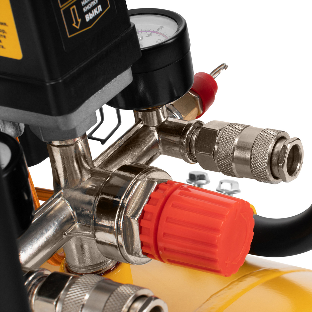 Компрессор воздушный BCV2200/100, ременный привод, 2.2 кВт, 100 литров, 370 л/мин Denzel