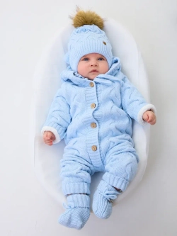 Комплект вязаный новорожденному: комбинезон+шапка+пинетки