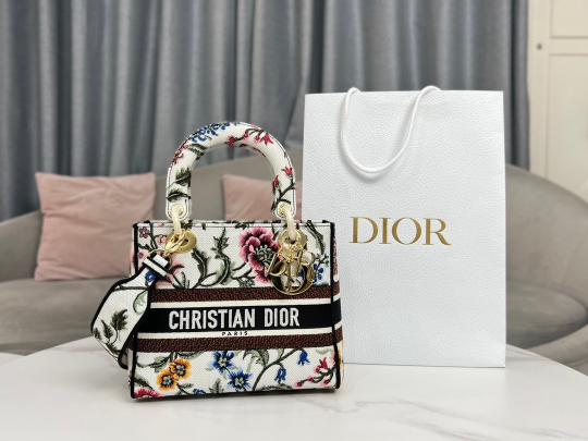Christian Dior Lady D-Lite 24 cm