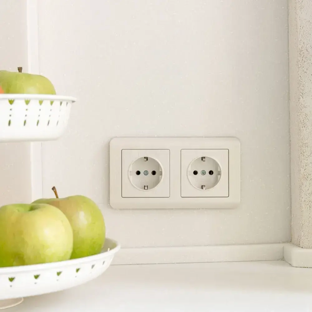 Рамка на 2 поста Stream (перламутровый) W0022113