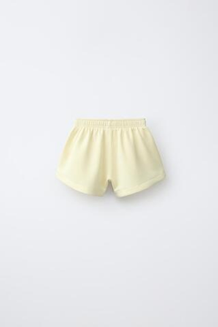 ZARA ШОРТЫ-ДЖОГГЕРЫ ИЗ МОДАЛА, СВЕТЛО-ЖЕЛТЫЙ