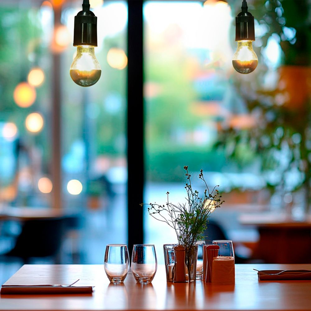 LED-A60-4W-3000K-E27-CL MIRROR-CHROME PLS02WH Лампа светодиодная. Форма A. прозрачная колба с зеркальным отражателем. Серия Sky. Теплый белый свет 3000K. Картон. ТМ Uniel